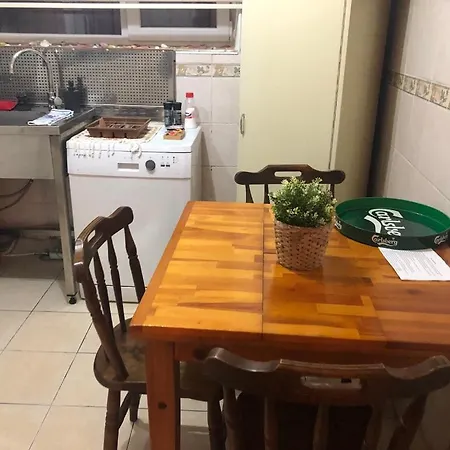 Kaleici Uygun Fiyat Giris Uygun Fiyat Genis Lägenhet